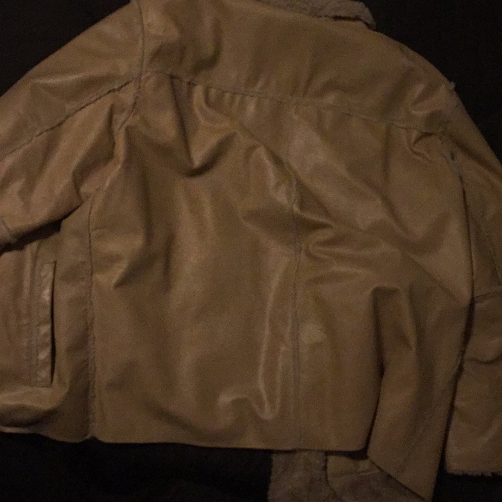 Jacket - Picture 7 of 8
